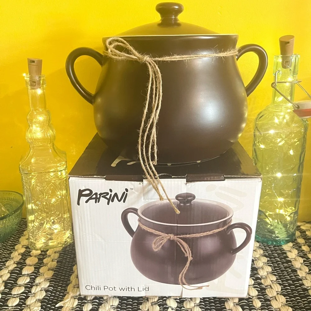 Parini Dark Brown Ceramic Handled Chili Pot w/ Lid 5 Quart